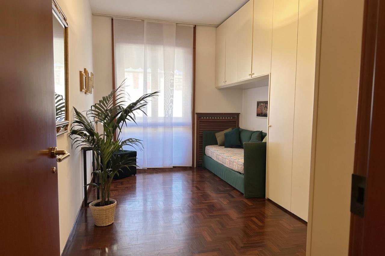 Emeraldway - Bellissimo Appartamento In Zona Sempione-Tre Torri Μιλάνο Εξωτερικό φωτογραφία